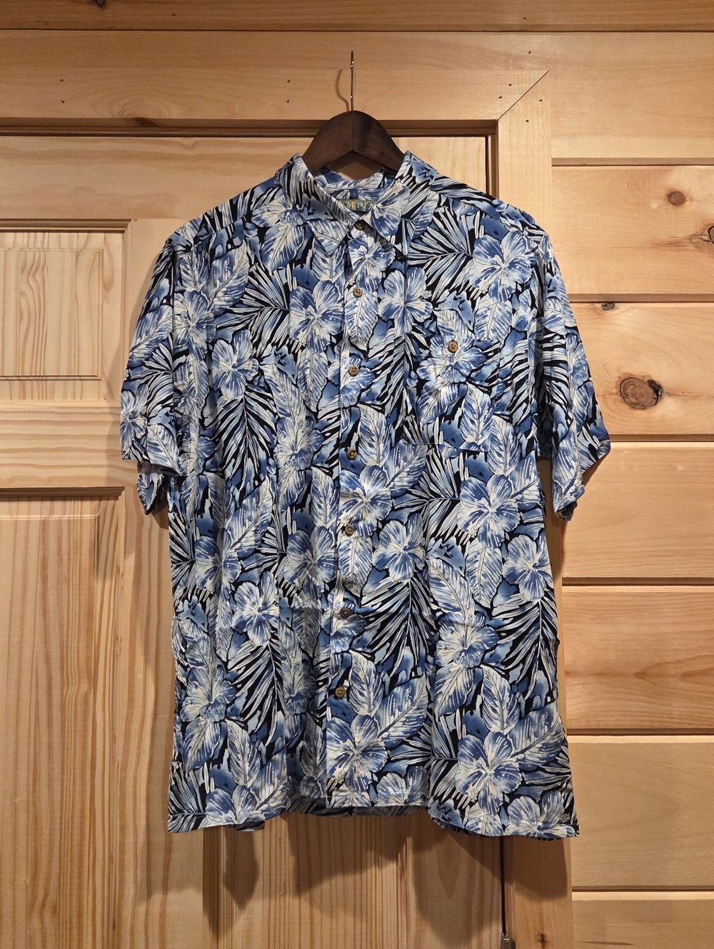 campia|button-up shirt|large